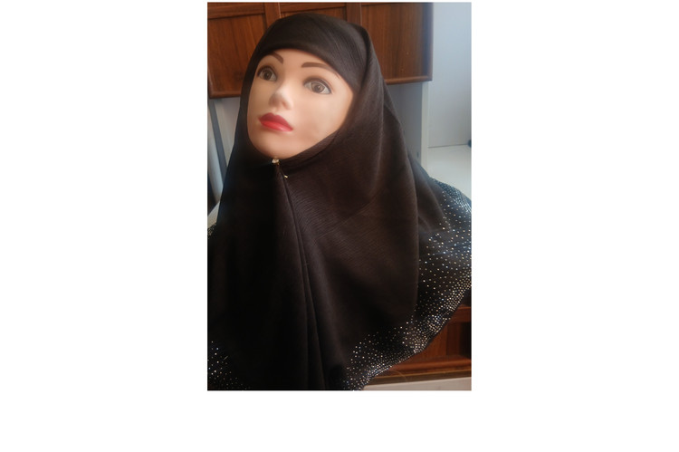 روسری نگینی حجاب کشدار ، کرپ نخ. سایز 90 در 90س