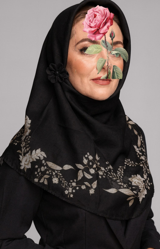 روسری مشکی حاشیه طرحدار، ژورژت، سایز 105 در 105س